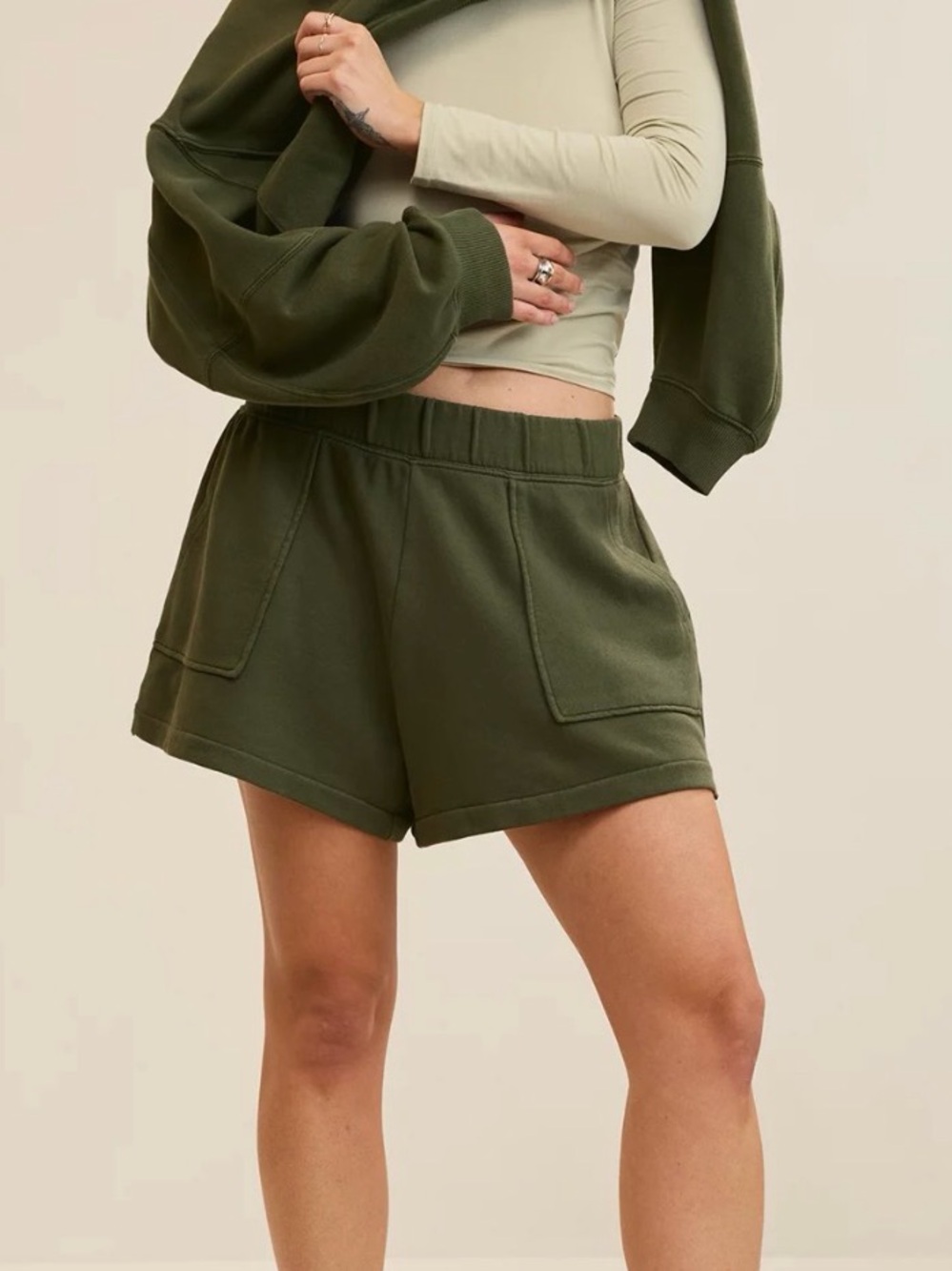 Aerie Go To Shorts, size S, Military Green